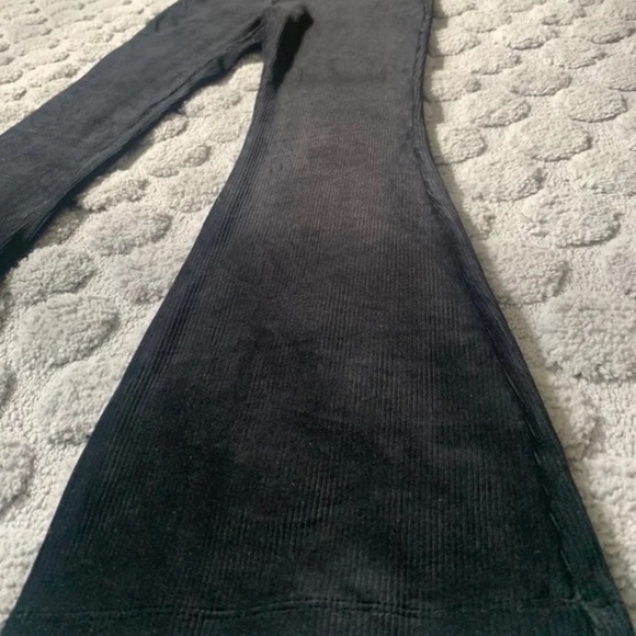 Bell bottom stretch cords - Picture 6 of 9